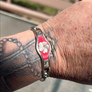 Vintage Alpaca Mexico Red Floral Inlay Bracelet – Abalone & Mother of Pearl